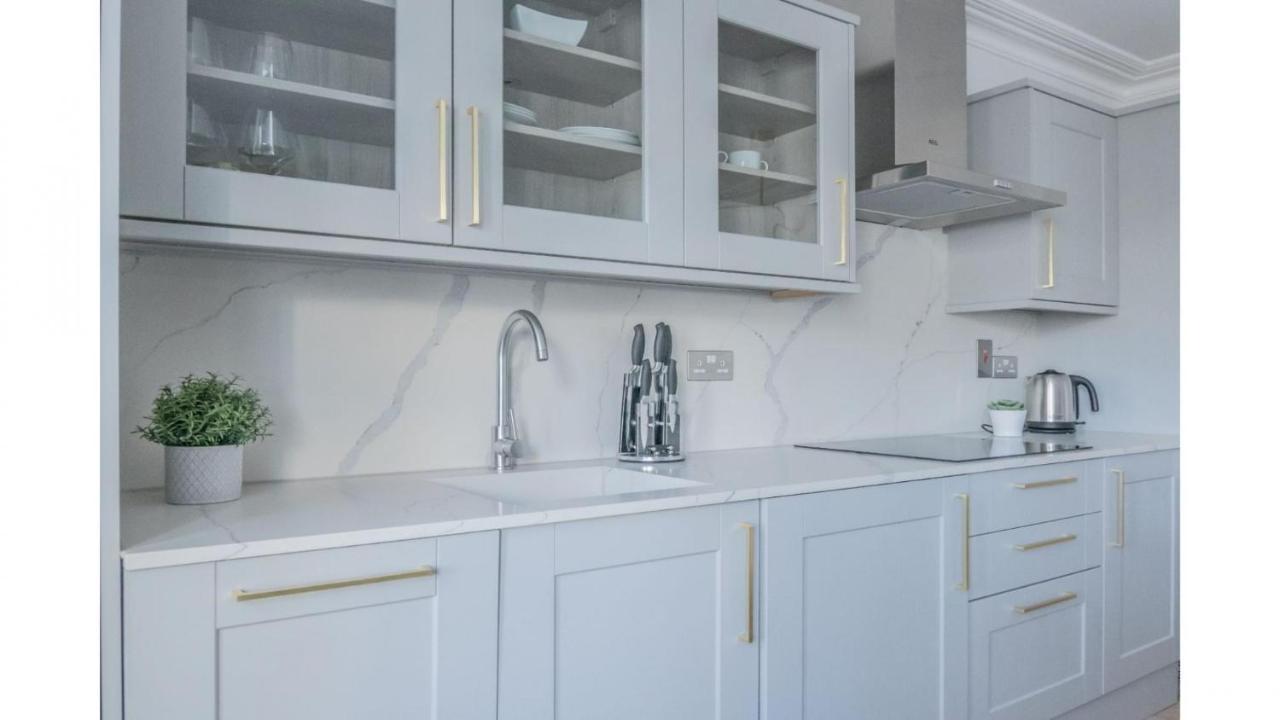 Ferienwohnung Royal Kensington In Cromwell Road London Exterior foto