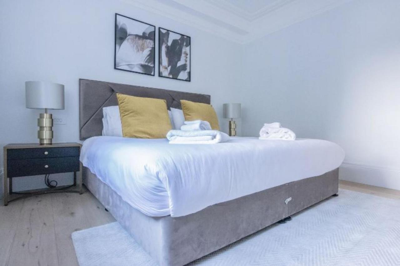 Ferienwohnung Royal Kensington In Cromwell Road London Exterior foto